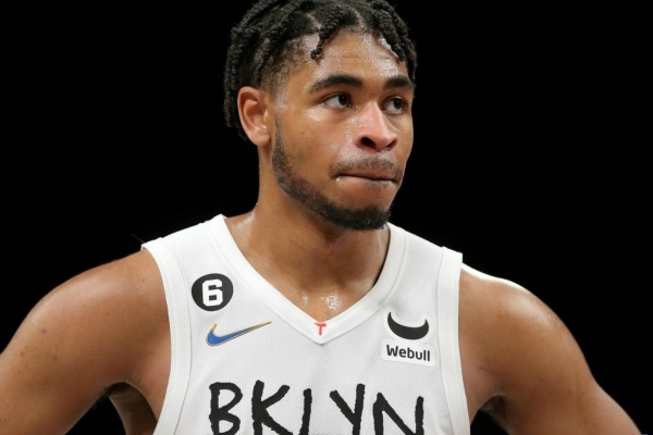 600万留守篮网!卡姆-托马斯放弃长期合同赌未来,伤病与防守成最大变数 600万留守篮网!卡姆-托马斯放弃长期合同赌未来,伤病与防守成最大变数